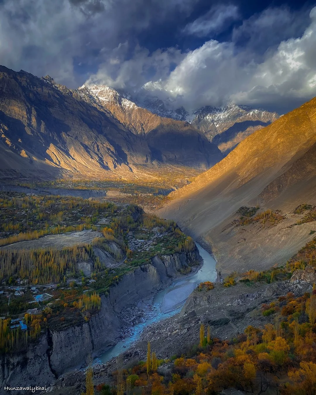 Pakistan & Afghanistan – Colors of October