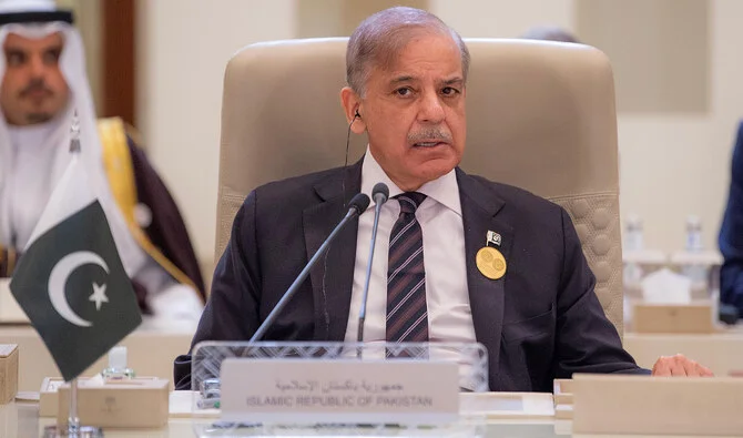 Prime Minister Shehbaz Sharif reaffirms Pakistan's support for an independent Palestinian state at the Arab-Islamic summit in Riyadh.