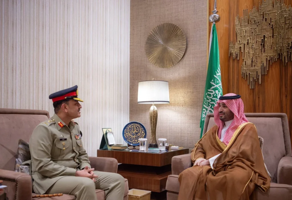 Crown Prince Mohammed bin Salman and General Asim Munir discuss Saudi Arabia-Pakistan military development and strategic ties. [SPA]