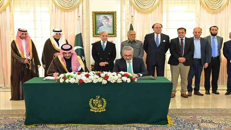 Pakistan and Saudi Fund for Development (SFD) sign $1.61 billion agreements, boosting economic ties with oil and water projects. [Image via The Frontier Post]